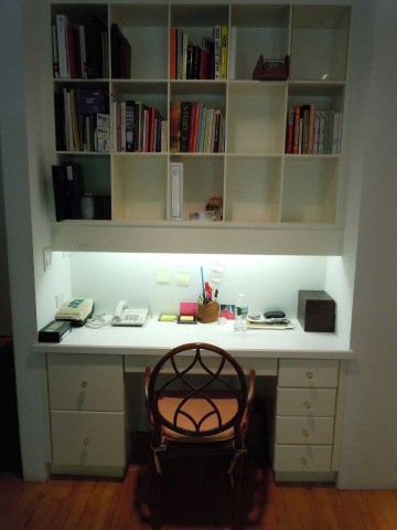 Личнный кабинет в небольшой квартире: реально ли?