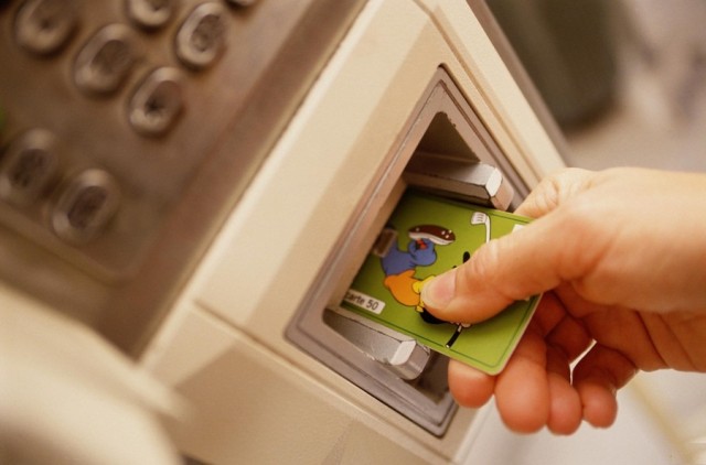 ​Что делать, если банкомат «съел» карточку или деньги?