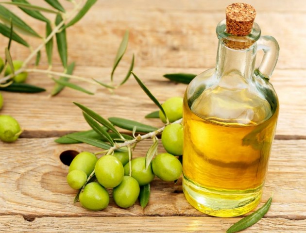 Как использовать оливковое масло в необычных целях