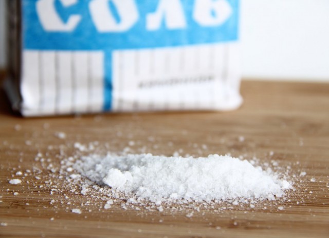 Как сделать растирание солью по-шведски?