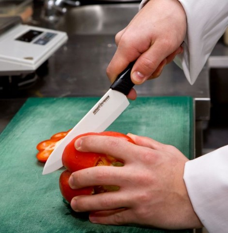 Как точить керамические ножи?