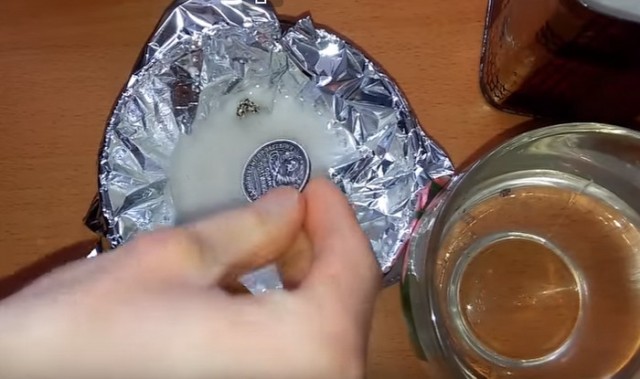 Как очистить серебро?