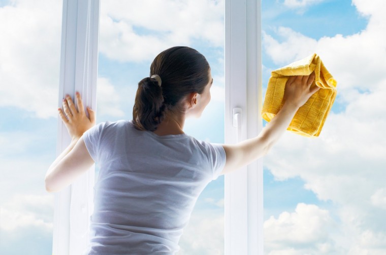 Как вымыть окно и сохранить чистоту надолго