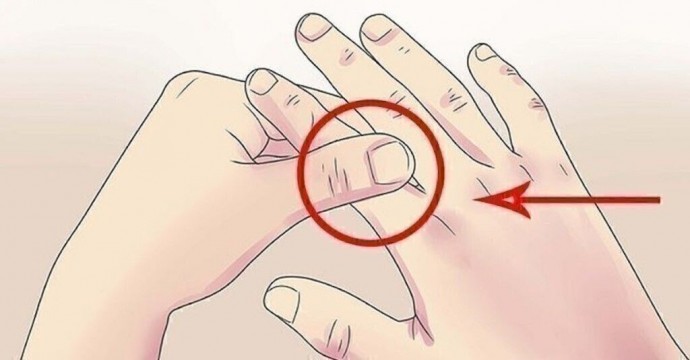 ​Массаж пальцев для облегчения течения болезней