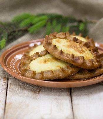 Как сделать калитки с картошкой из ржаной муки, минимально вредящие фигуре Как сделать калитки с картошкой из ржаной муки, минимально вредящие фигуре