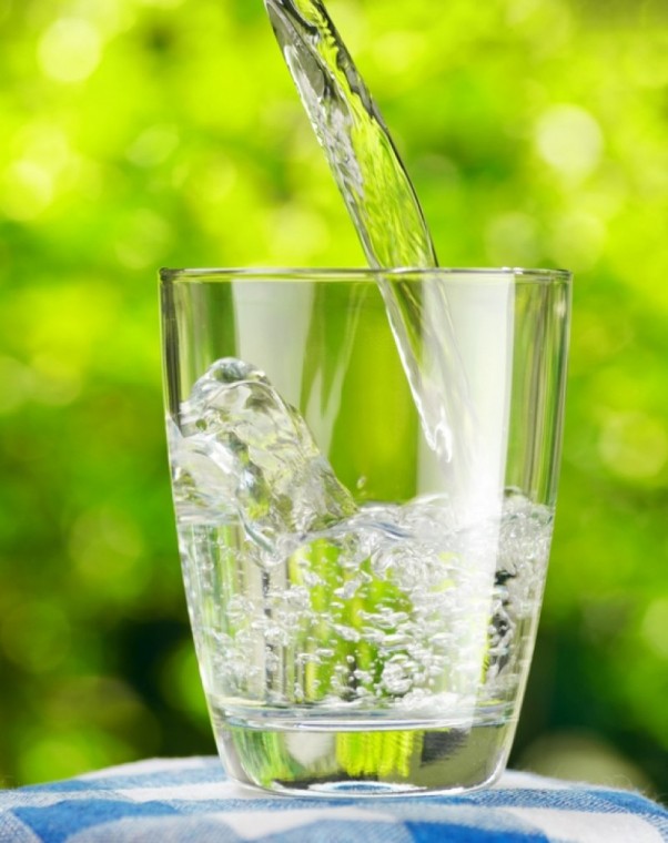 Как правильно пить воду, чтобы получить от нее максимум пользы