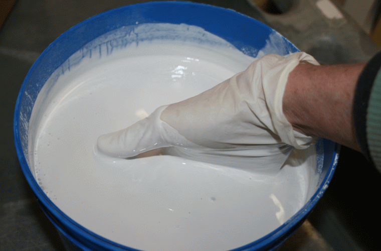 Вкусный рецепт для ремонта: алебастр с молоком