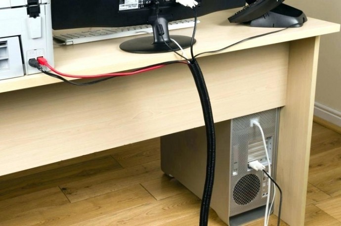 Как в столе спрятать провода