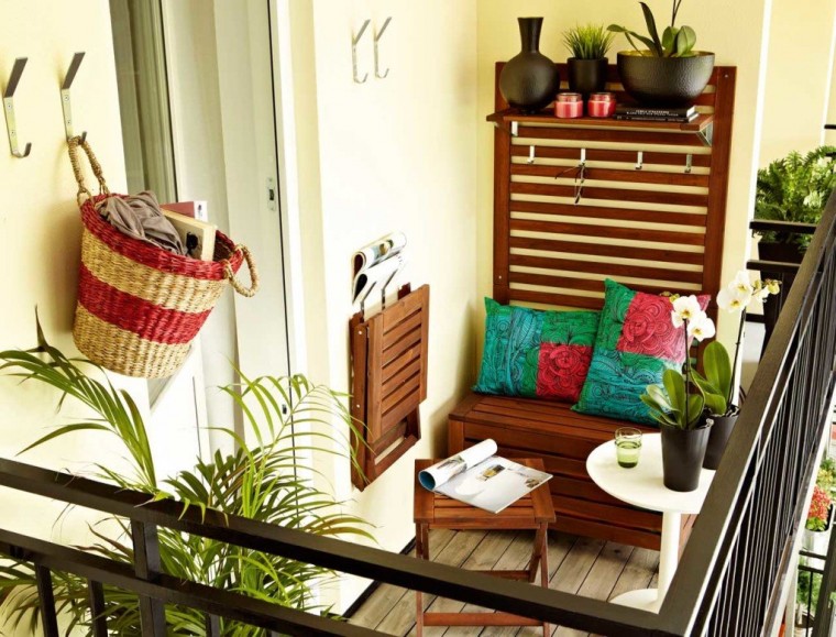 Идеи, как организовать уютный балкон