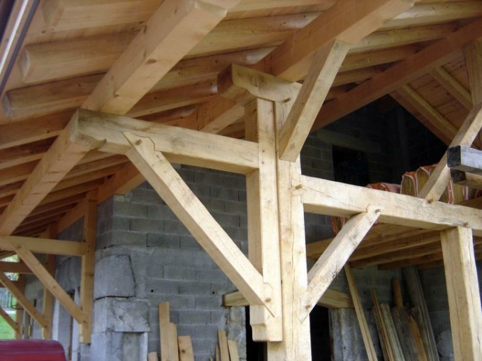 Соединения деревянных конструкций на врубках