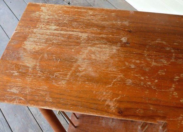 ​Как быстро избавиться от царапин на деревянной мебели