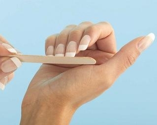 Как правильно подпиливать ногти? 