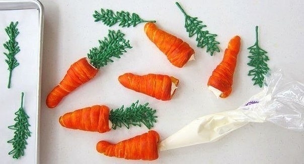 Морковка - рогалик