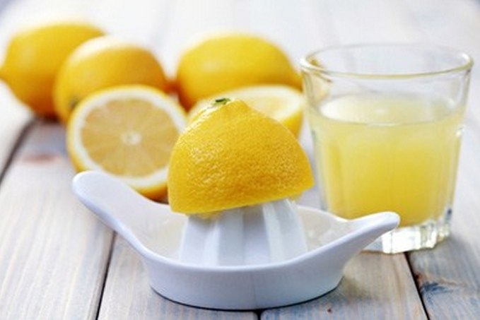 Если нужно выжать сок из лимона