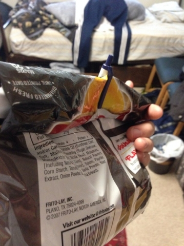 Как сохранить чипсы в пакете свежими и хрустящими