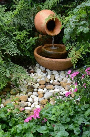 Потрясающие садовые мини-фонтаны!