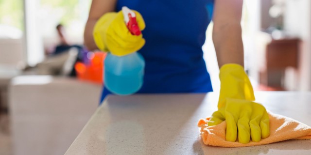 ​9 бытовых вещей, которые нужно чистить каждый день