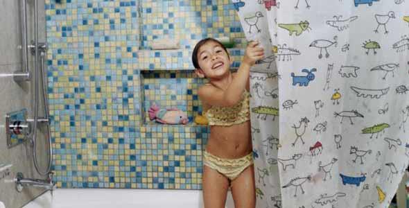 Секреты чистой занавески в ванной