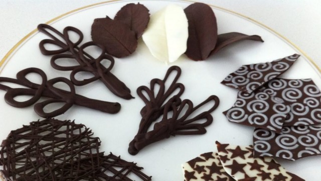 Как сделать шоколадные узоры