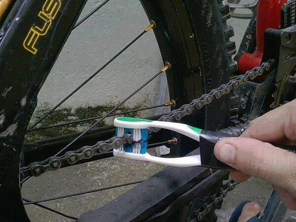 Как почистить цепь велосипеда?