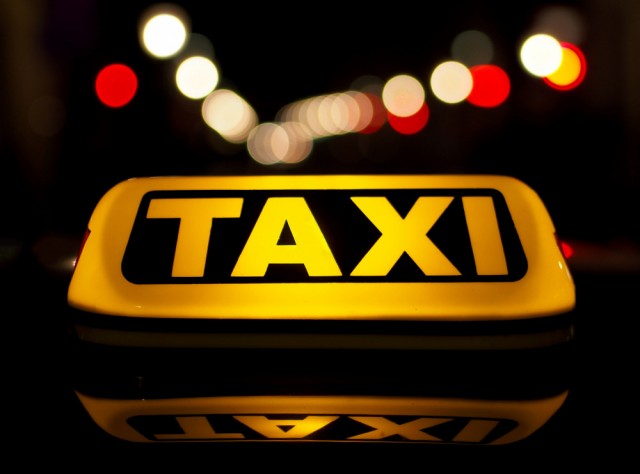Совет, который пригодится при вызове такси в чужом городе!