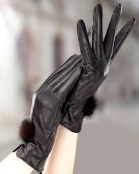 Как быстро "разносить" кожаные перчатки?