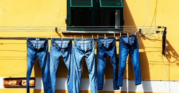 Что делать, чтобы джинсы не выцветали и садились по фигуре Что делать, чтобы джинсы не выцветали и садились по фигуре