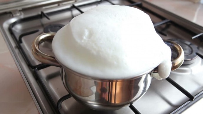 ​Соль для легкой чистки плиты