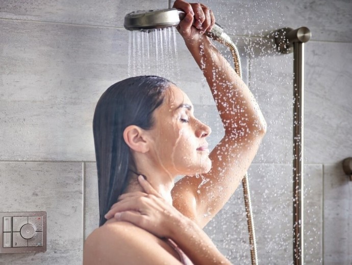 ​Как принимать душ по Аюрведе