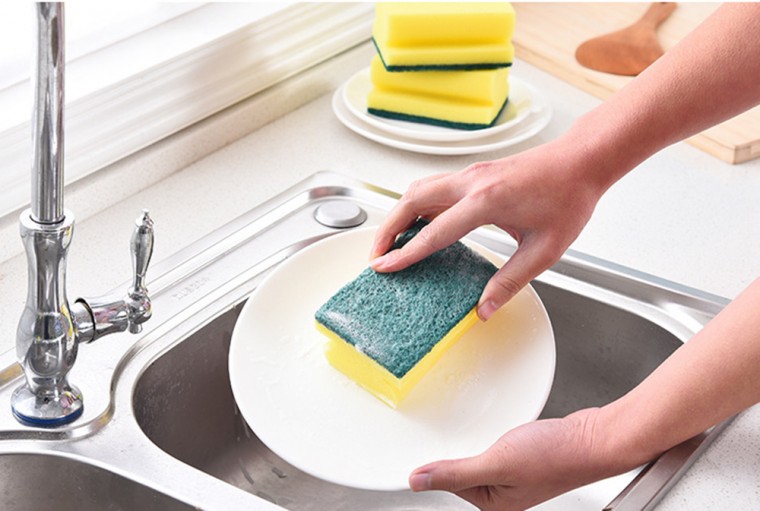 Как приготовить безопасное моющее средство для мытья посуды