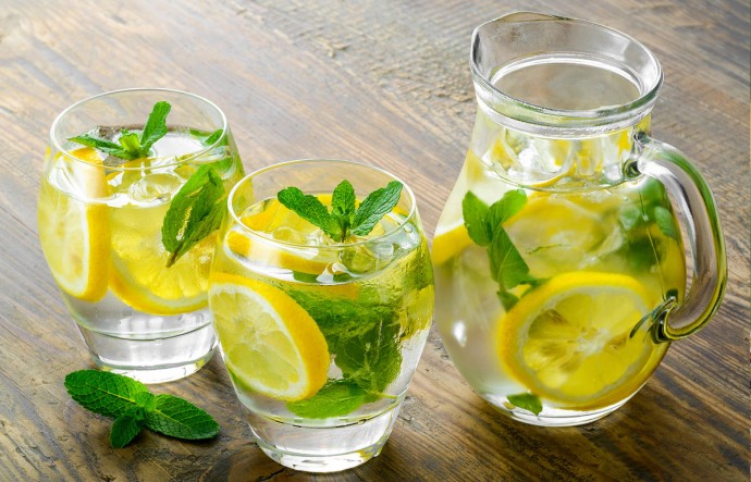 ​Профилактическая польза воды с лимоном