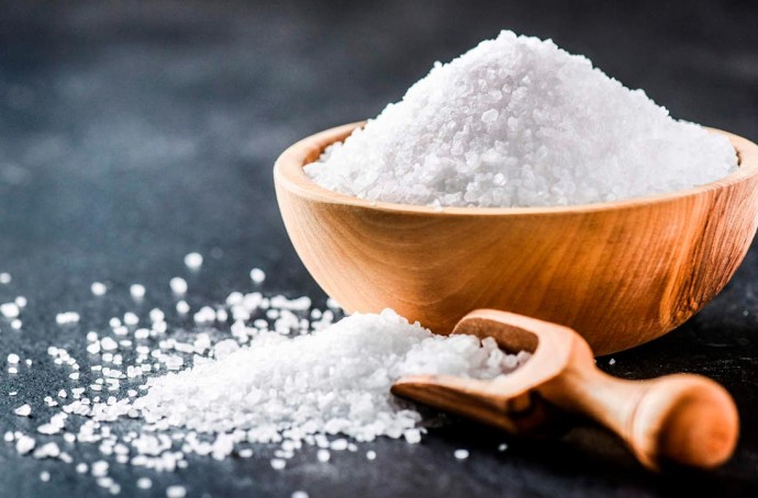 Как использовать поваренную соль в быту