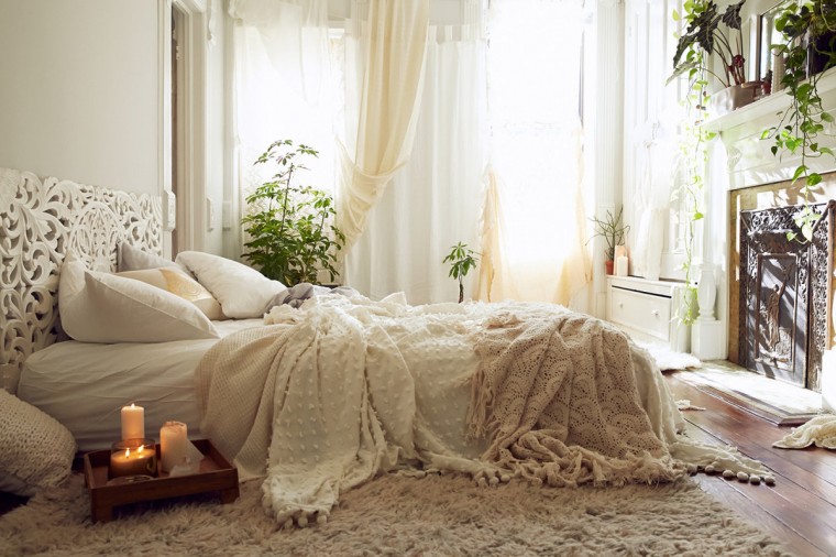 ​8 недостатков спальни, которые можно исправить за выходные