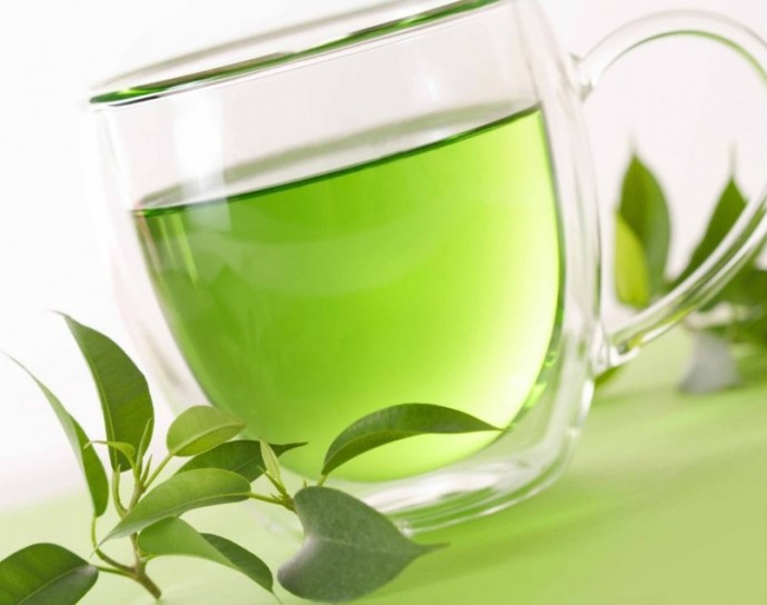 ​Маска на основе зеленого чая, которая стирает морщины