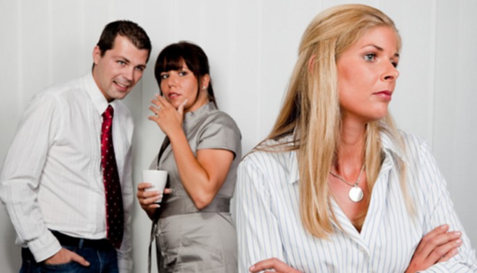 10 правил выживания в новом коллективе 10 правил выживания в новом коллективе