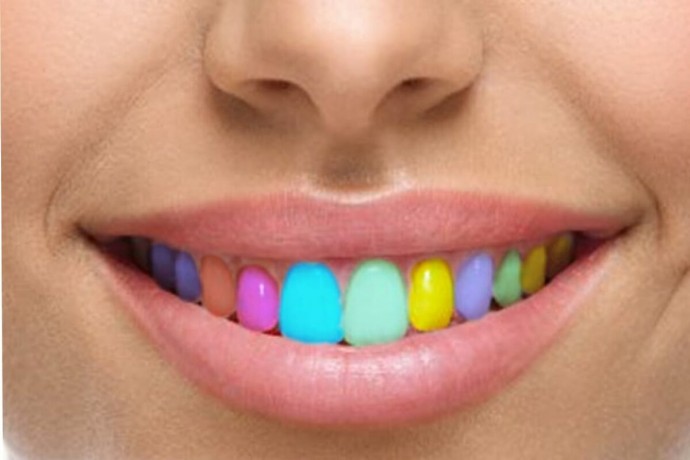 Продукты, которые могут окрасить зубы