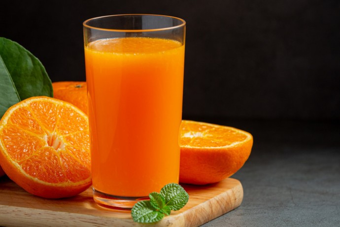 Сколько свежевыжатого сока можно выпивать в день
