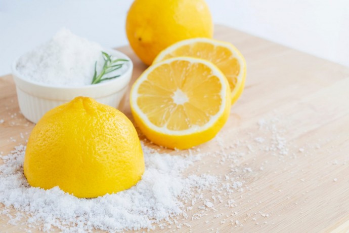 ​Как отчистить ржавчину лимонным соком и солью