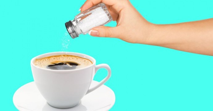 Почему в кофе добавляют щепотку соли Почему в кофе добавляют щепотку соли