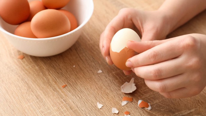Как сварить идеальное яйцо, чтобы оно чистилось за секунду Как сварить идеальное яйцо, чтобы оно чистилось за секунду