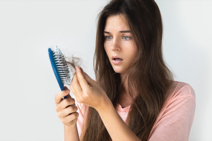 ​Как проверить: выпадает ли много волос