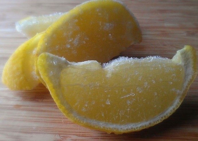 ​Замороженный лимон — чудодейственный продукт, профилактически убивающий раковые клетки