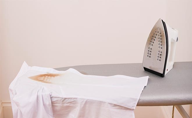 Почему ваш утюг оставляет пятна Почему ваш утюг оставляет пятна