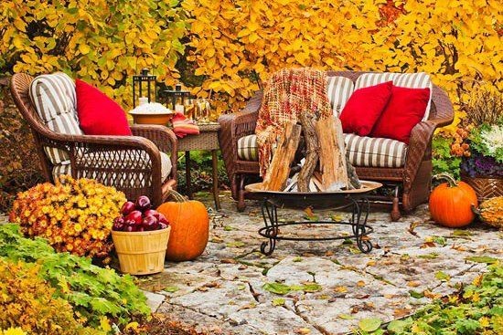 ​Подготовьте уголок для осеннего отдыха