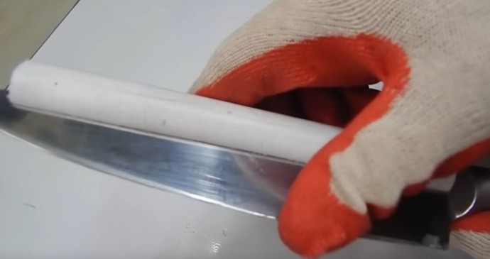 Необычный способ заточки ножа
