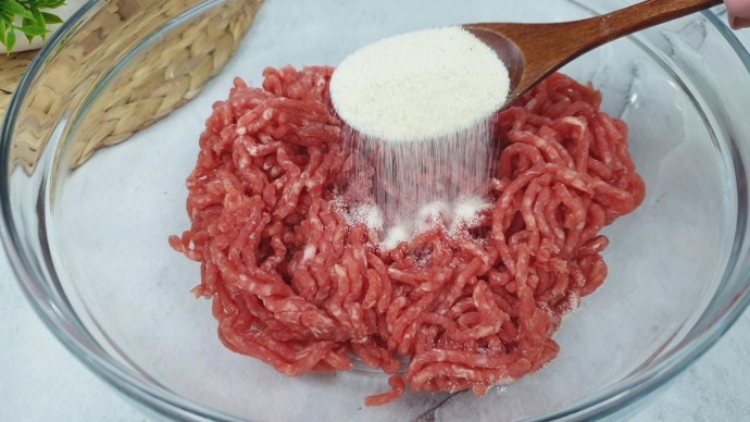 Зачем хозяйки СССР добавляли в фарш немного манки Зачем хозяйки СССР добавляли в фарш немного манки