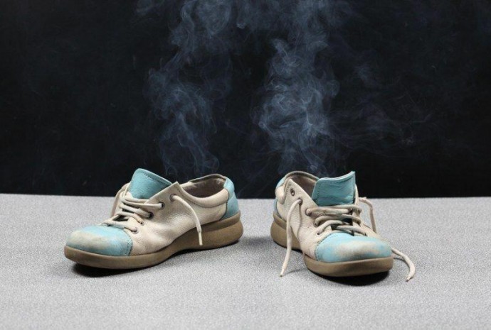 Самые эффективные методы избавить обувь от неприятного запаха