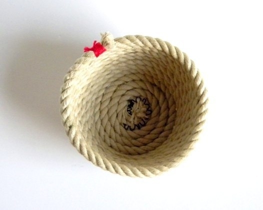 Корзинка из каната