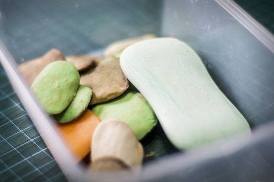 Как сделать жидкое мыло из обмылков? Как сделать жидкое мыло из обмылков?