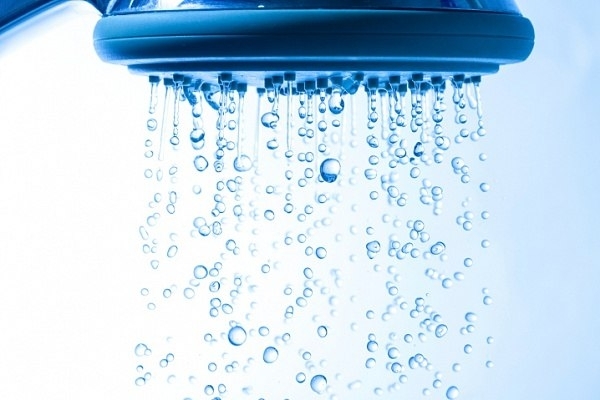 Как очистить душ от известкового налета